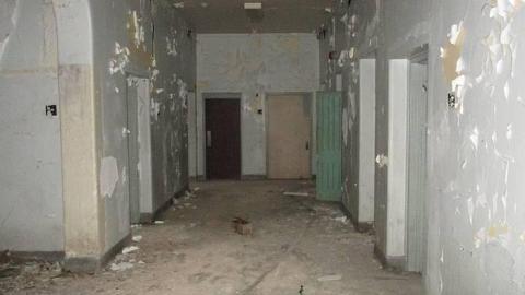 Paint will peel - Century-Manor-Asylum426.jpg