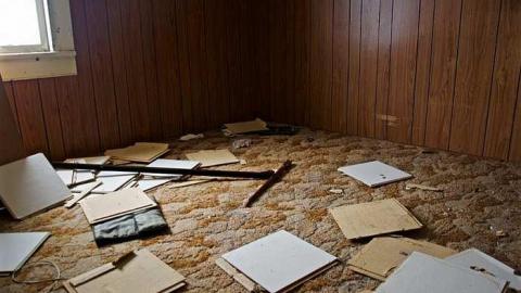 Hidden Treasures  - Who-Owns-These-Memories43.jpg