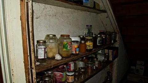 Hidden Treasures  - Who-Owns-These-Memories87.jpg