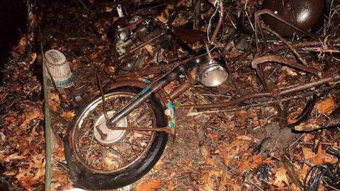 Burlington Hoarder - Hoarders-Trash-Heap38.jpg