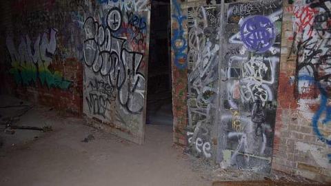 Linseed - Linseed-Factory228.jpg