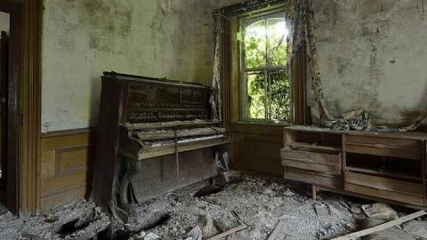 Aug 2015 - 4.765.jpg