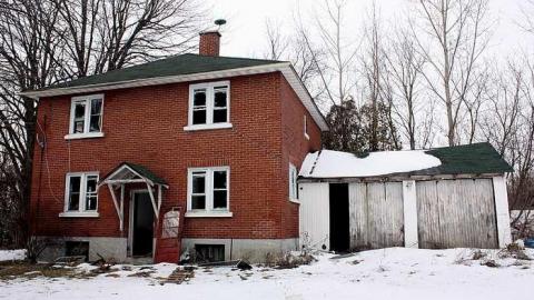 Jan 2016 - Upgrade,-Downgrade1.jpg