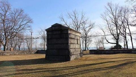 Feb 2 2016 - Hopkins-Tomb4.jpg