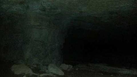 Queenston Mine Dec/2013 - Queenston-Quarry-Mine-Entry67.jpg