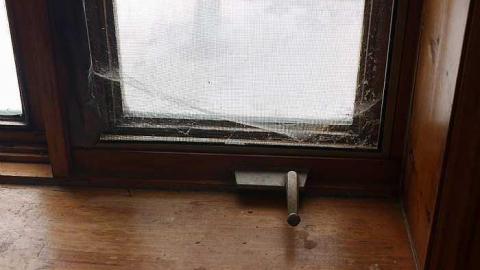 Feb 2016 - House-of-Crosses24.jpg