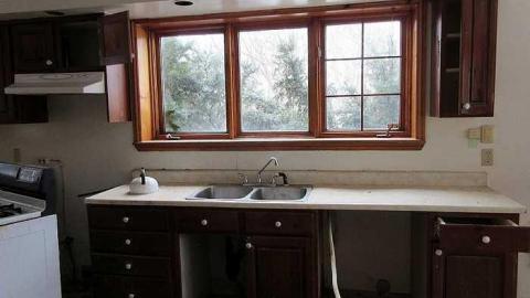 Feb 2016 - House-of-Crosses31.jpg