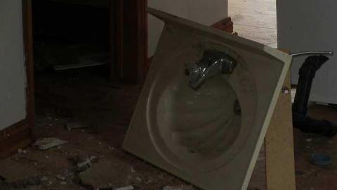 Feb 2016 - House-of-Crosses32.jpg