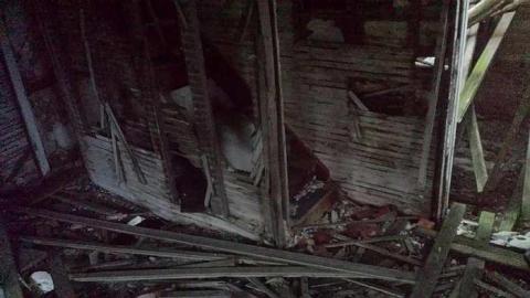 Leaning In Melancthon - Samsung Galaxy 4 296.jpg