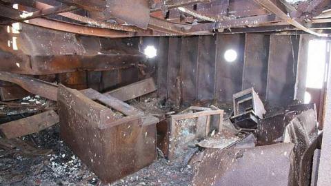 Feb 13, 2016 - Le-Grande-Hermine-Ghost-Ship74.jpg