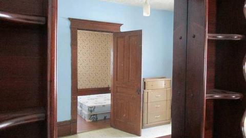 The Yellow Light - IMG_0440.jpg