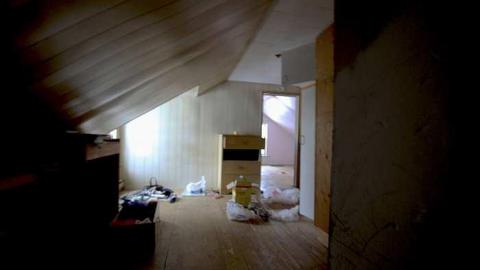 Grandma's House - House-of-Many-Rooms15.jpg