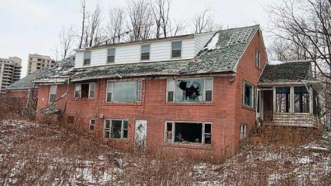 Ravine house - House-with-a-View198.jpg