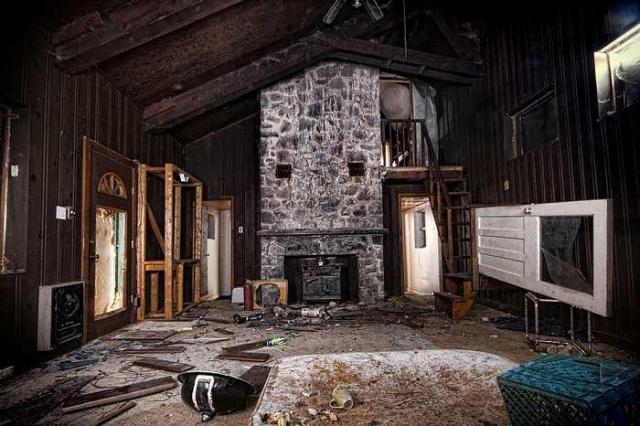 Inside photos - IMG_2041s.jpg