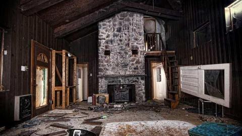 Inside photos - IMG_2041s.jpg