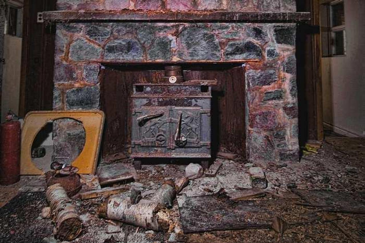 Inside photos - IMG_2044s.jpg