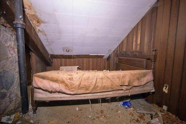 Inside photos - IMG_2048s.jpg