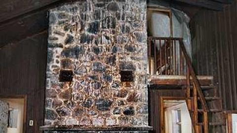 Inside photos - IMG_2062s.jpg