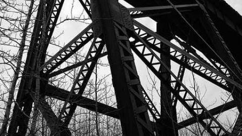 Mistango River Train Bridge photo 4