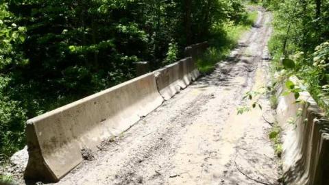 Old Bathurst Road Section photo 4