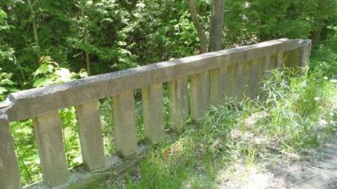 Old Bathurst Road Section photo 3