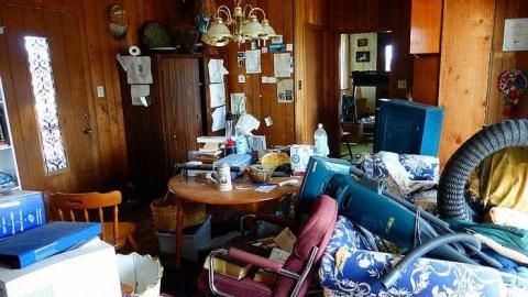 Big Tire - P1050781.jpg