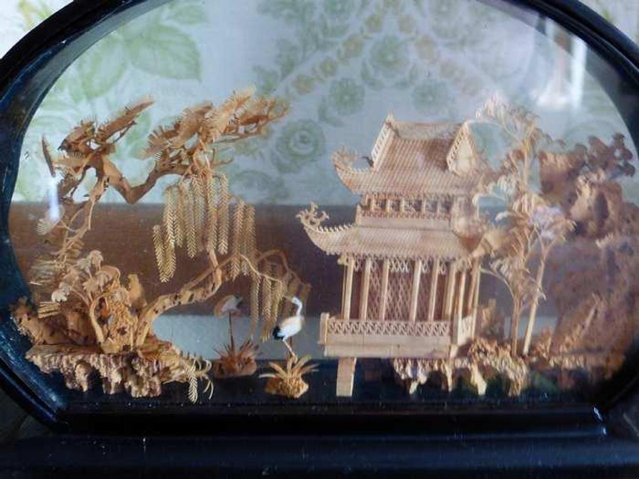 Big Tire - P1050792.jpg