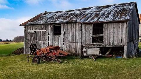 House with the Creepy Doll! - House-with-the-Creepy-Doll14.jpg