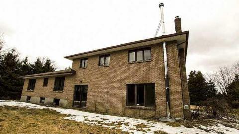 March 2016 - Arched-Home--Warehouse25.jpg