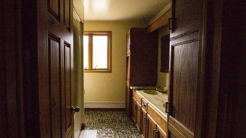 March 2016 - Arched-Home--Warehouse33.jpg