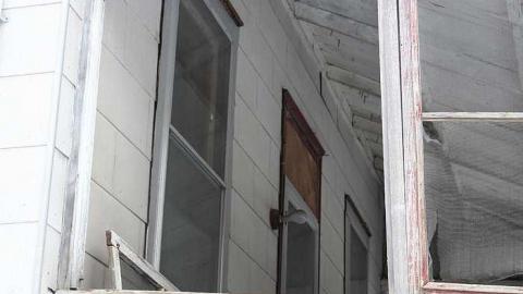 Feb 2016 - Creepshow-House3.jpg