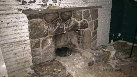 Dark and Waterlogged photo 4