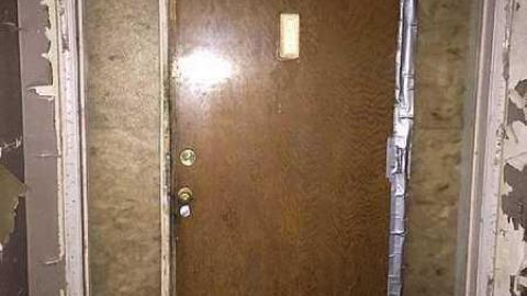 April 2016 - IMG_7480.jpg