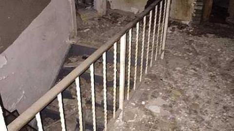 April 2016 - IMG_7498.jpg