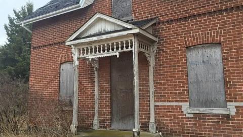 April 1 2016 - 20160401_153406082_iOS.jpg