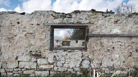 November 2015 - 5-Line-Ruins8.jpg