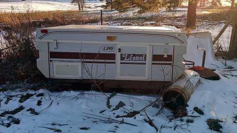 April 5, 2016 - This-Guy-Stunk7.jpg