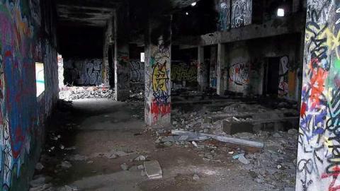 La base militaire - Military-Base112.jpg