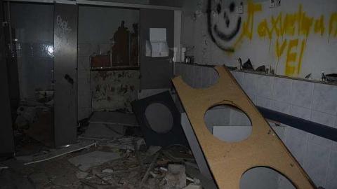 2015/2016 trips - Camp-30-Bowmanville947.jpg