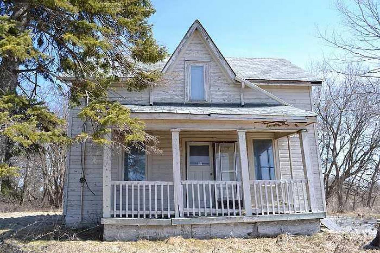 April 2016 - DSC_0648.jpg