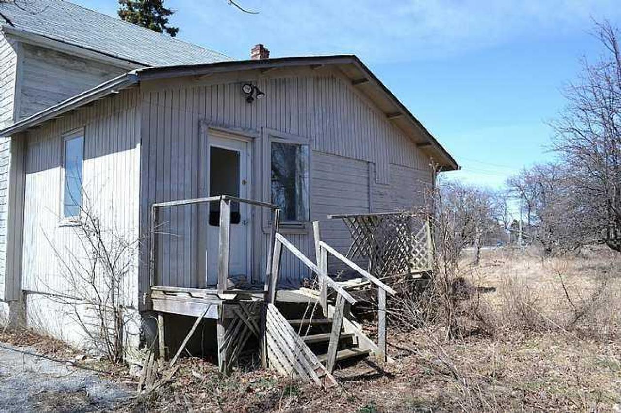 April 2016 - DSC_0651.jpg