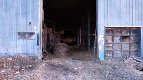 Sunrise Exploration - Big-Ol-Barn5.jpg