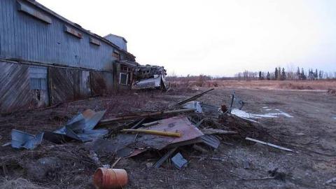 Sunrise Exploration - Big-Ol-Barn10.jpg