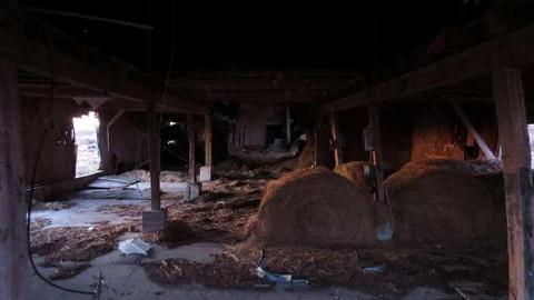 Sunrise Exploration - Big-Ol-Barn13.jpg