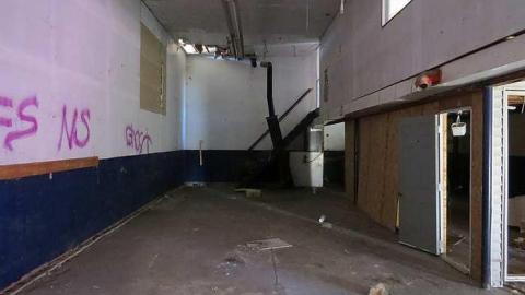 Return - Eavestrough-Building3.jpg