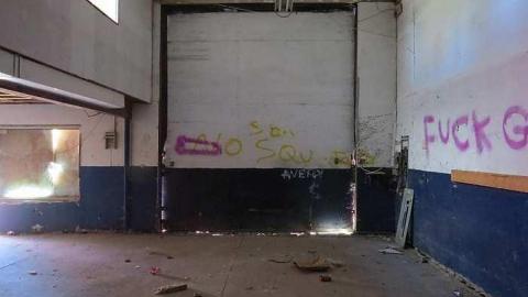 Return - Eavestrough-Building4.jpg