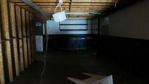 Return - Eavestrough-Building6.jpg