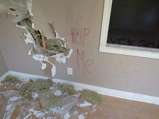 Eavestrough Building - Ajax, Ontario