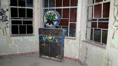 Incinerator - IMG_1452.jpg