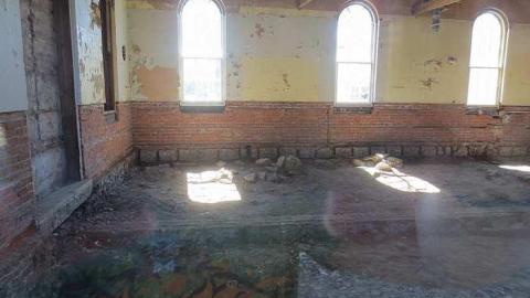 Gothic Church photo 4